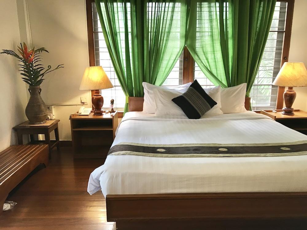 Classique Inn Yangon Exterior foto